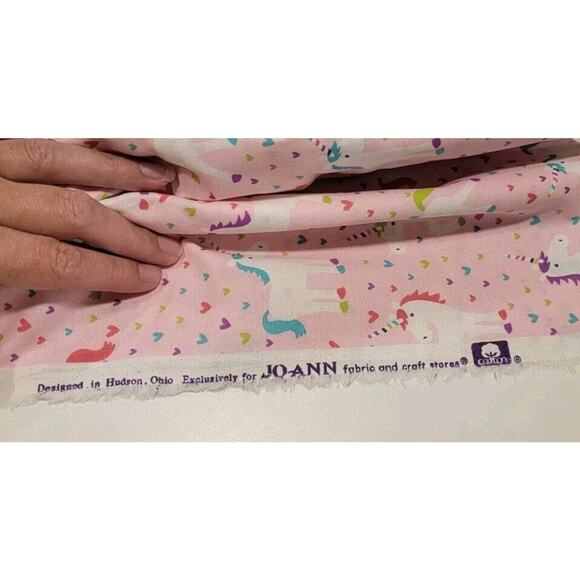 Unicorn Horse Hearts Cotton Pink Fabric 2 Yards New Sewing Quilting - Picture 5 of 5